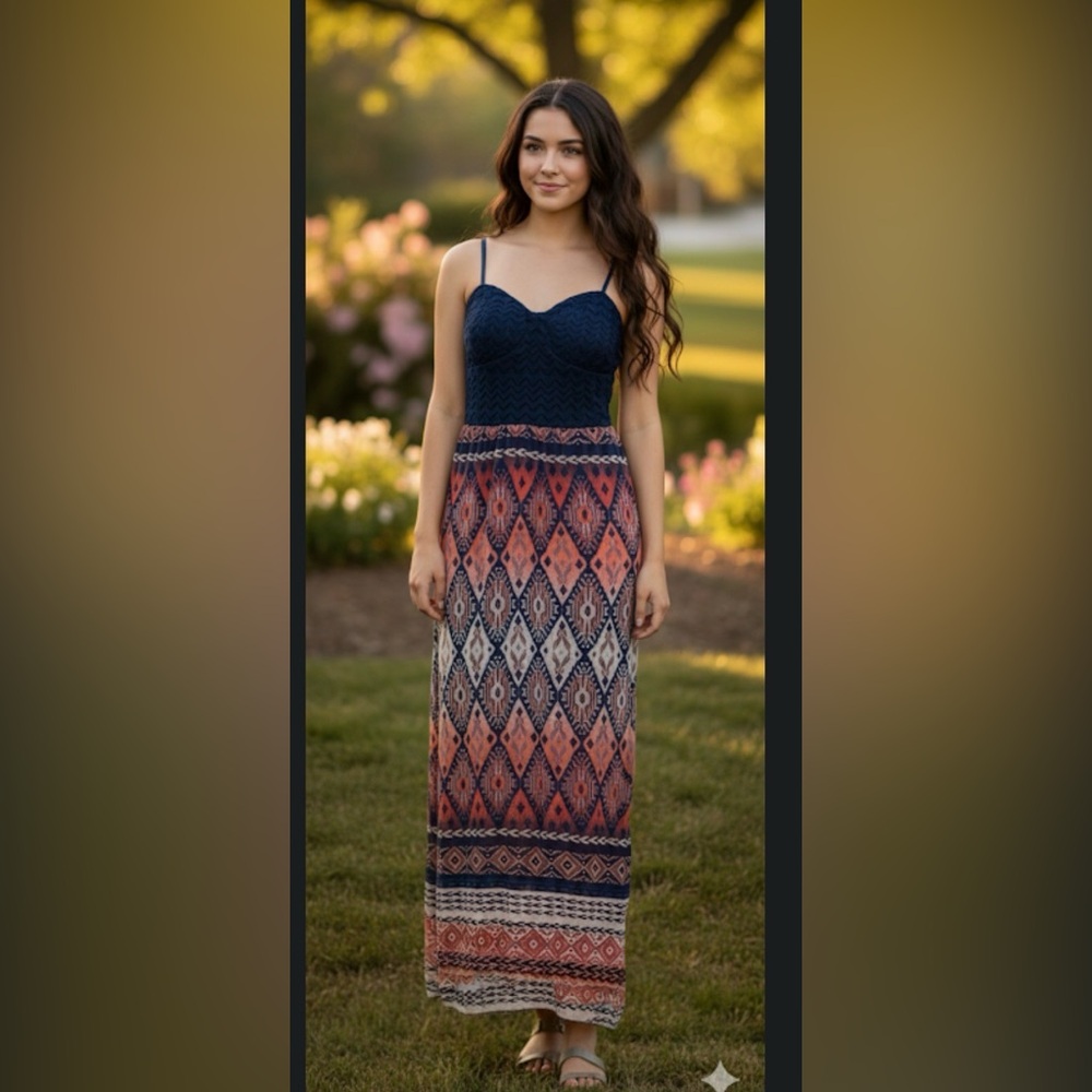 Trixxi Maxi Sun Dress Sleeveless w Navy Crocket Open back 100%Polyester Small